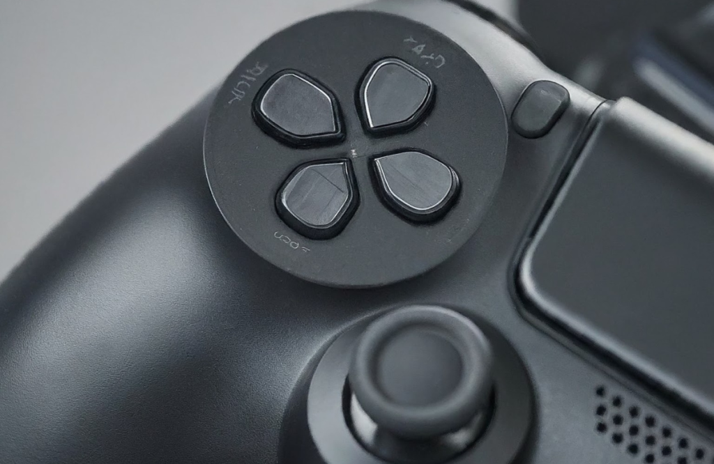 square button on PS5 controller